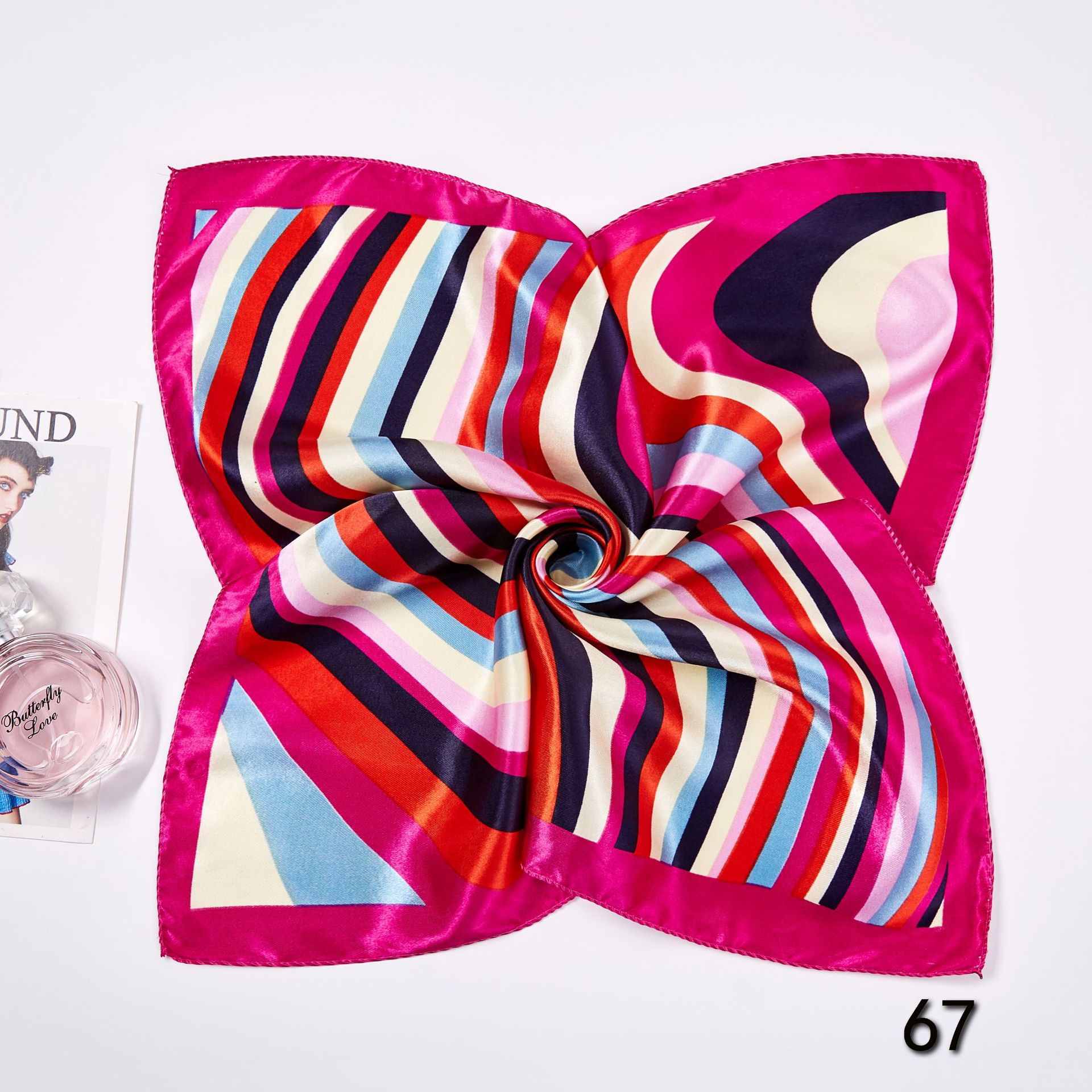 女性用スクエアシルクスカーフ,小さな首と頭のスカーフ,プリン - Silk Neck Scarf のレビューと価格