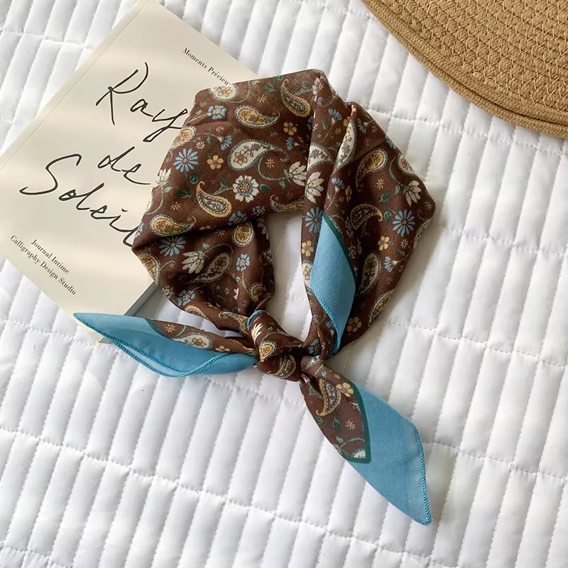 綿のような感触の女性用ヘッドスカーフ、正方形のスカーフ、ヘッ - Bandana Cotton のレビューと価格